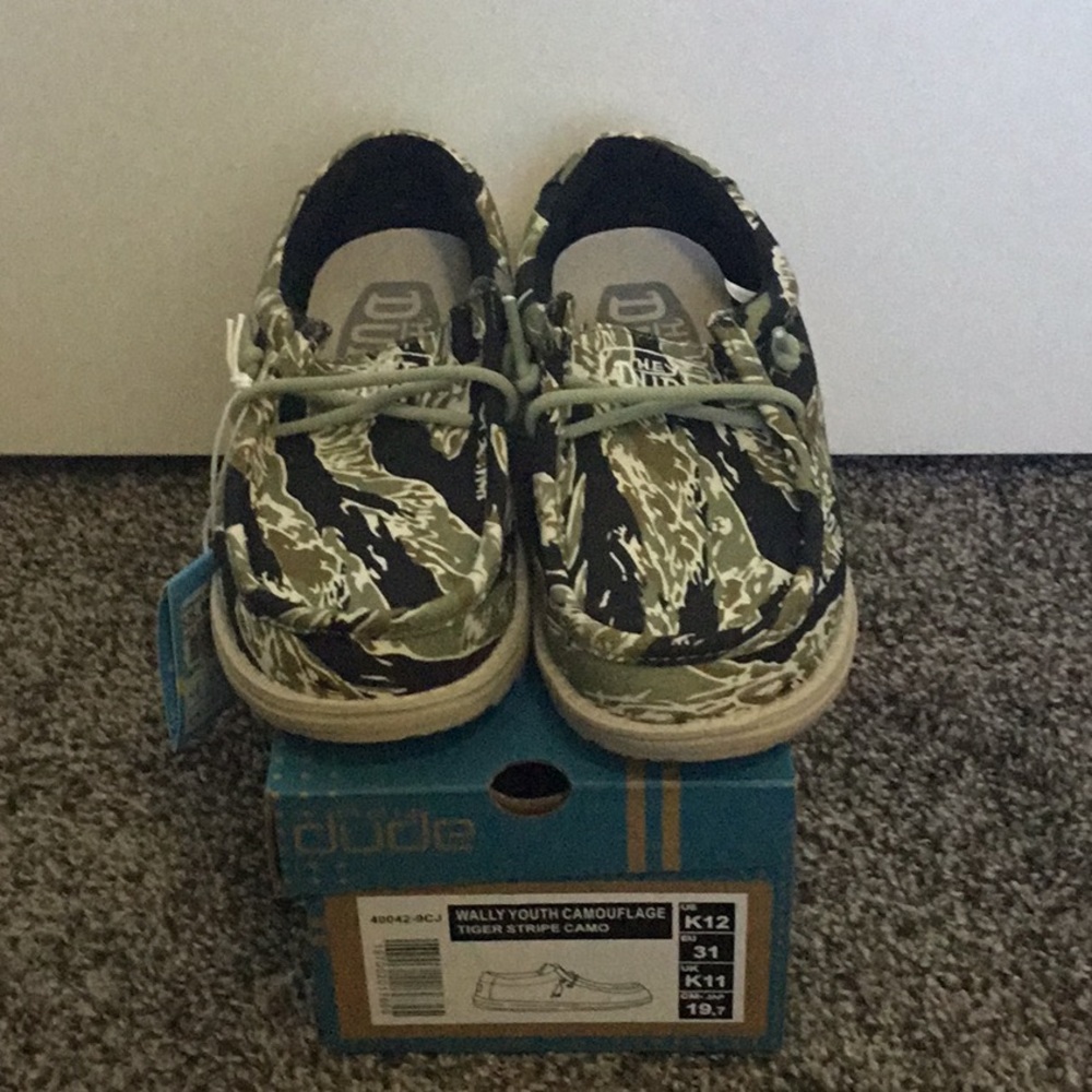 **BRAND NEW** Hey Dude boys Wally Tiger stripe, camouflage size 12 & 13